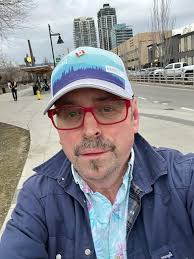 Paul Catt's Instagram, Twitter & Facebook