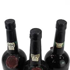 Bin 27 port is the wine that springs to mind to thousands of wine drinkers and port wine lovers. Fonseca Bin 27 Reserve Port 3x70cl Wine Auctioneer