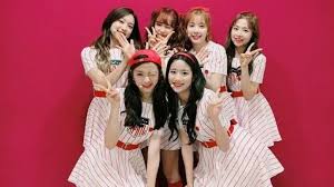 She went on hiatus in may 2016 due to health issues and ultimately left the group on october 29, 2016 to pursue an acting career. Rkxvji7dqk1gbm