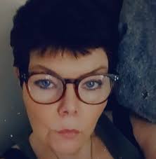 Good advice 👇👇 Been struggling with depression and my house is a mess.  Any tips to get out of the funk?