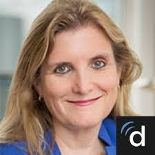 Sarah Slater's Instagram, Twitter & Facebook