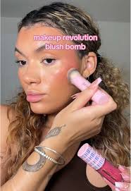 Revolution Blush Bomb Cream Blusher Dolly Rose