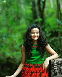 Pin By Ponnu On Meenakshi Beautiful Indian Actress Girl Photo Poses Beauty Girl