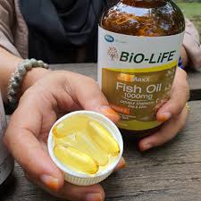 The tea tree plant is native to the australian continent, and has been used in folk medicine, to treat skin conditions. Easiest Way To Have Omega 3 With Biolife Maxx Fish Oil Double Strength