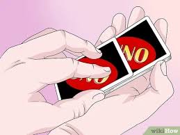 How many cards do u get in uno. 3 Ways To Play Uno Wikihow