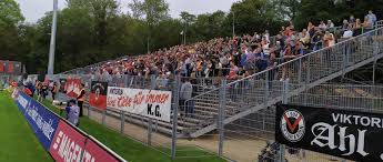 Fc köln verleiht robert voloder (20). Viktoria Koln Kann Alle Spiele Im Sportpark Hohenberg Austragen Viktoria Koln Fancenter Von Fans Fur Fans