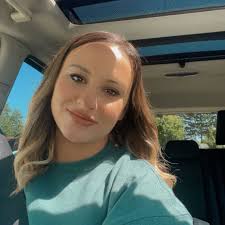 How to find a reliable roofer to check and change my roof?