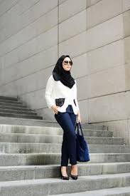 This is the third generation of the sofina collection inspired by vivy yusof. 85 All About Vivy Sofinas Yusof Ideas Hijab Fashion Street Hijab Fashion Muslimah Fashion