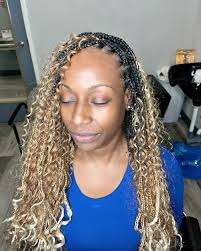 Profile for Kari Sharron Salon