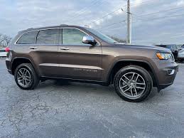 Image result for Walnut Brown 2019 Grand Cherokee