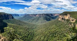 The blue mountains national park is a protected national park that is located in the blue mountains region of new south wales, in eastern australia. So Many Stunning Views In Blue Mountains National Park Australia Travel