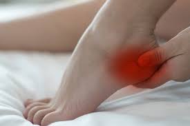 They are the shoes i wore for years during my training, he revealed. Plantar Fasciitis Expert Guide To The Best Shoes For Plantar Fasciitis Relief Family Footwear Center