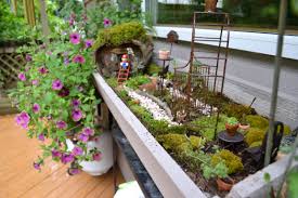Window Box Contest Entry Fairy Garden Windowbox Fairy Garden Fairy Garden Box Garden Planter Boxes