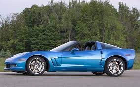 They were intended to be race cars, designed to run in that said, all the z06 tech on loan means that the grand sport is a genuine sports car. 2011 Corvette Guide Specs Vin Info Performance More