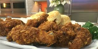 Remove the chicken from the buttermilk (do not dry) and coat well in the flour mixture. 6 Best Tips To Making Crispy Southern Fried Chicken At Home