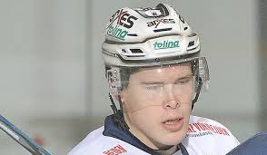 Grizzlys verpflichten Verteidiger Alex Roach