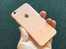 Also ich habe ein problem und zwar ist mein ladekabel von meinem iphone kaputt also man muss das in eine bestimmte position legen damit es lädt und jetzt ist mein handy ganz ausgegangen und ich weiss jetzt leider nicht wie das aussieht. Apple Iphone Wir 10 Jahre Alt Als Handys Smart Wurden Der Spiegel