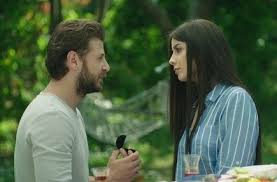 Pin De Ulviyye En Kanatsiz Kuslar Onur Zeynep Alas Rotas Alas Novelas