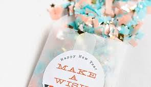 Maybe you would like to learn more about one of these? Diy 7 Cartes De Voeux A Faire Soi Meme Cote Maison