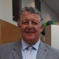 Robert Facio's Instagram, Twitter & Facebook