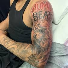 It can be placed on the wrist, the back, shoulder, back or ankles. Pin By Yyyyy On Arm Tattoos For Guys Shoulder Sleeve Tattoos Arm Tattoos For Guys Cool Forearm Tattoos