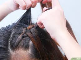 Tidak ada yang lebih buruk daripada melihat rambut yang dulunya sihat dan lembut menjadi kering dan rosak. 7 Cara Mengepang Rambut Sendiri Yang Terbaru Bagus Dan Mudah Berikut Tutorial Merdeka Com
