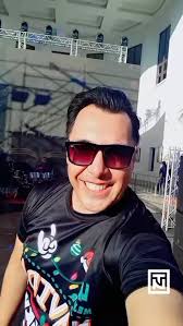 Recibiendo esta temporada navideña!! Gracias amigos y mi comunidad de  Invencibles por tanto cariño y amor. 🎅🤗 #cayala #navidad #música comida  #felicidad