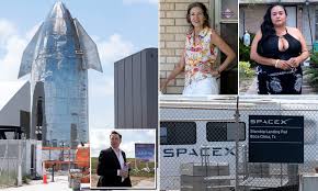 On march 30, the latest prototype of spacex's starship spacecraft sat shrouded in fog, circled by squawking seagulls, on the company's launch pad in boca chica, a. Texas Residents Bullied Out Of Homes For Elon Musk S Spacex Daily Mail Online