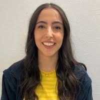 Laura Duce's Instagram, Twitter & Facebook