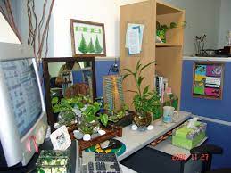 Terokai pelbagai produk kami di gedung atau atas talian! Hiasan Meja Pejabat Desainrumahid Com