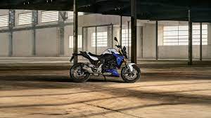The included vstream+ mount bracket is built specifically for the f900r, providing a strong and rigid mounting structure to minimize flex and vibration. F 900 R Bmw Motorrad