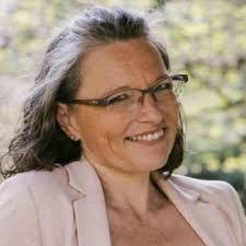 Sissy Schmidt's Instagram, Twitter & Facebook