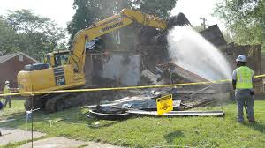 House demolition cost varies depending on whether homeowners do the work themselves or whether a contractor is hired to do the work for them. Last Detroit House Demolished In 265m Blight Removal Effort