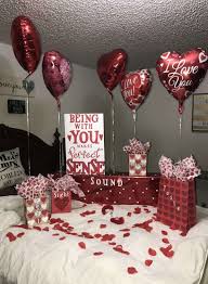 Romantic bedroom ideas for valentine's. 15 Diy Valentine S Day Decoration Boyfriend Romantic Room Matchness Com