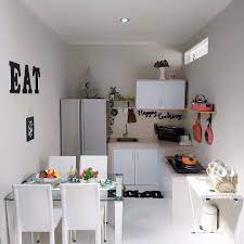 Harus ditata dengan desain sebaik semanis ruang tamu formal ini umumnya terletak di ruang terdepan sebuah rumah, setelah pintu masuk. Hiasan Dinding Untuk Ruang Makan Cek Bahan Bangunan