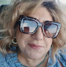 Always thankful! James Gandolfini was very protective over Robert Iler and  Jamie Lynn Sigler. “He was somebody that went out of his way to take care  of people when he really didn't