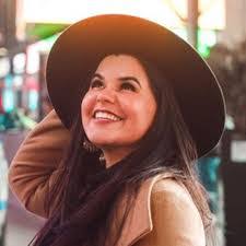 Stephanie Menezes's Instagram, Twitter & Facebook