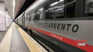 In caso di soppressione di un treno per sciopero, trenitalia consente di ottenere il rimborso integrale del biglietto. Marche Trenitalia Sciopero Del Personale Mobile Possibili Cancellazioni E Variazioni D Orario