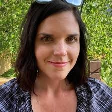 Lisa Seiber's Instagram, Twitter & Facebook