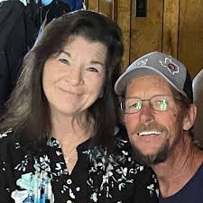 Fundraiser for Debbie Sexton by Priscilla Rhoades : Help our parents  rebuild there home.