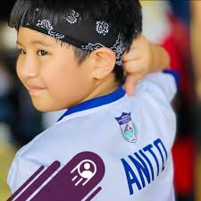 Trae Young is 9-16 from 35+ feet this season. Stephen Curry is 9-111 for  35+ feet for his entire career.