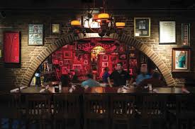 Gamlin Whiskey House And Sub Zero Vodka Bar To Close In The Central West  End