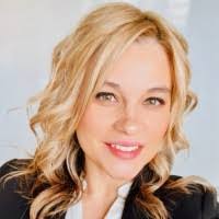 Jen Fitzpatrick's Instagram, Twitter & Facebook