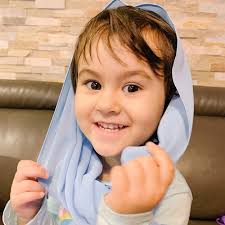 I did not grow up wearing the hijab🧕🏻 . I started wearing it when I  entered my early 20's. But it's all my children have ever known. ⁣⁣ ⁣⁣ I  grew up