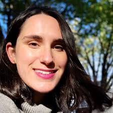 Maggie Frank Email & Phone Number