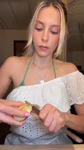 Kaila Gilbert's Instagram, Twitter & Facebook