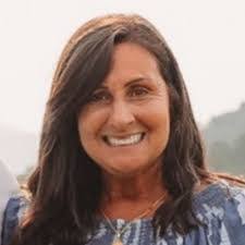 Jessica Struble's Instagram, Twitter & Facebook