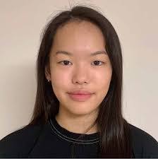 Emma Ding's Instagram, Twitter & Facebook