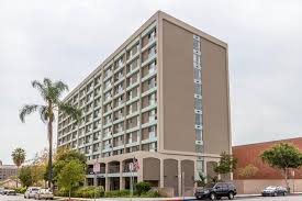 Whittier Towers Is A 156 Unit Affordable Senior Community Located In Whittier Ca For Seniors Affordable Apartments Affordable Housing Apartment