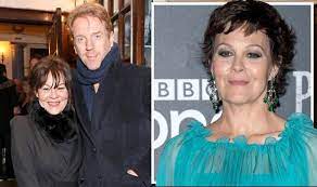 British actress helen mccrory has tragically passed away at the age of 52, following a battle with cancer. Cznmdcooemevjm